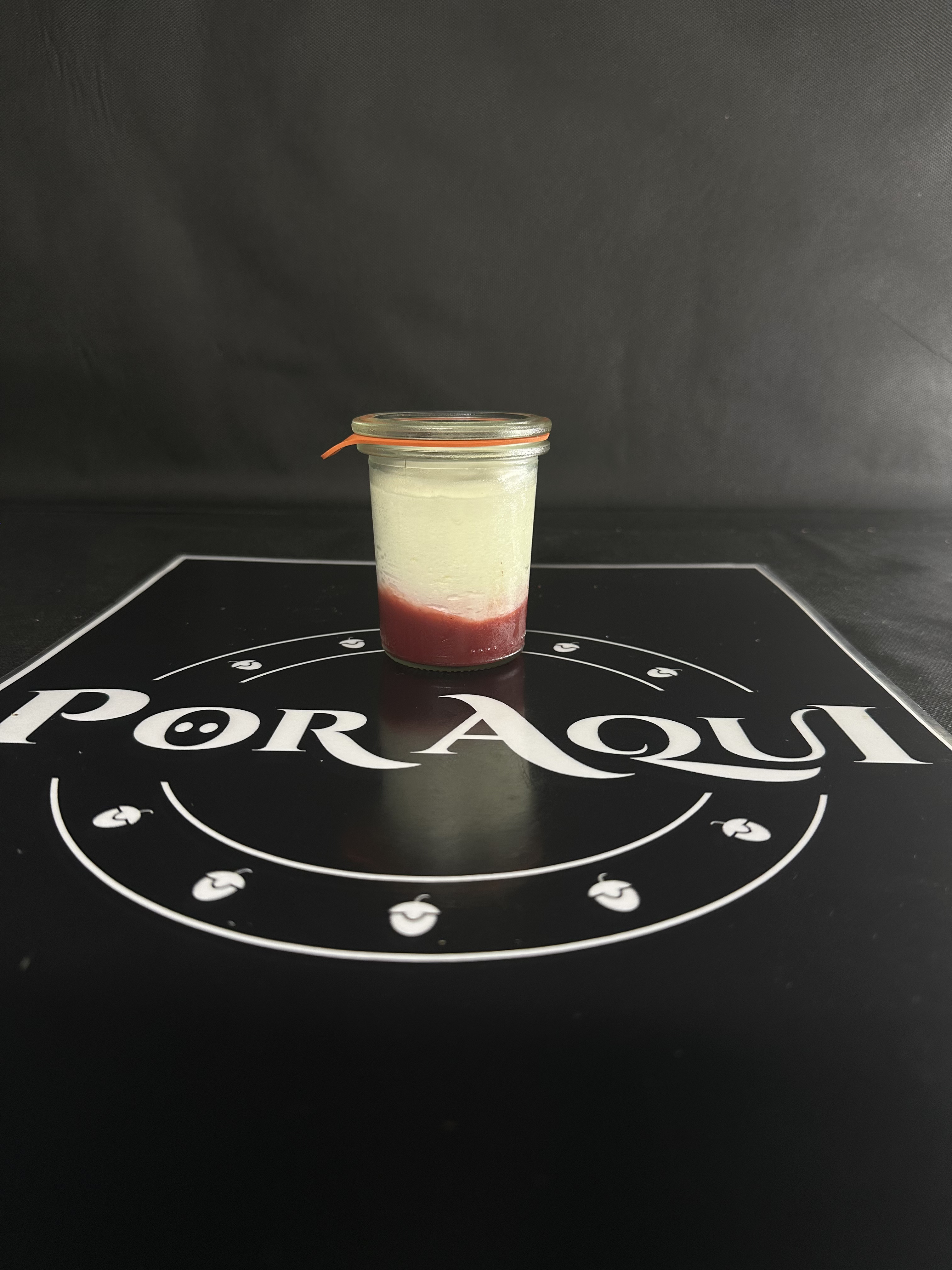 Mousse au Mascarpone et à la framboise